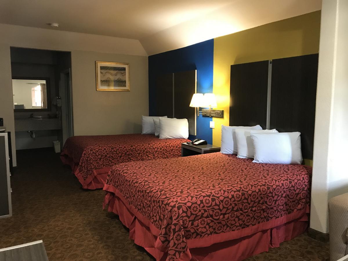 Camelot Inn&Suites Aldine Eksteriør bilde
