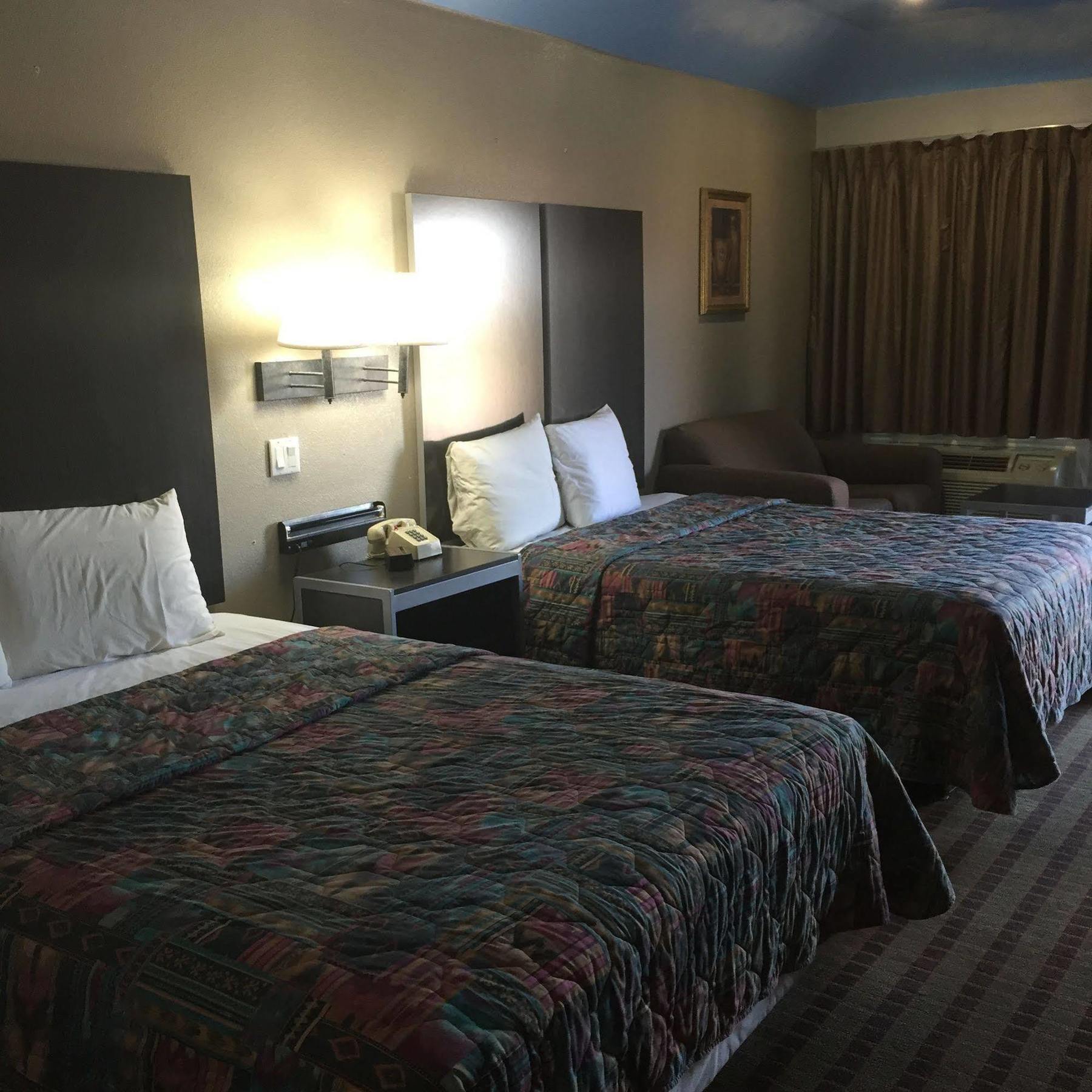 Camelot Inn&Suites Aldine Eksteriør bilde